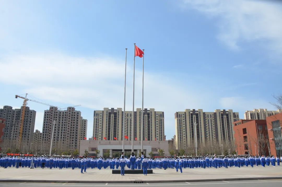 图片[6]-强作风 抗疫情 备高考 共成长——郯城一中举行高三封闭校园特别升旗仪式-郯城一中