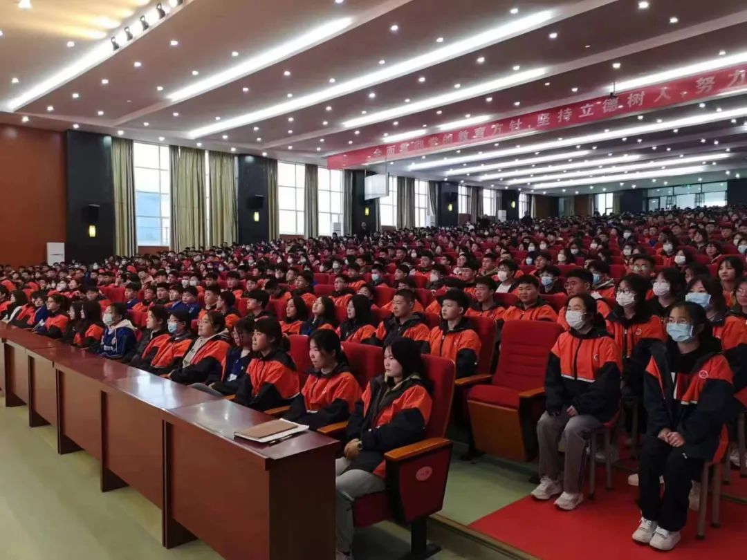 图片[1]-【全环境立德树人】郯城一中举行“学雷锋活动月”启动仪式-郯城一中